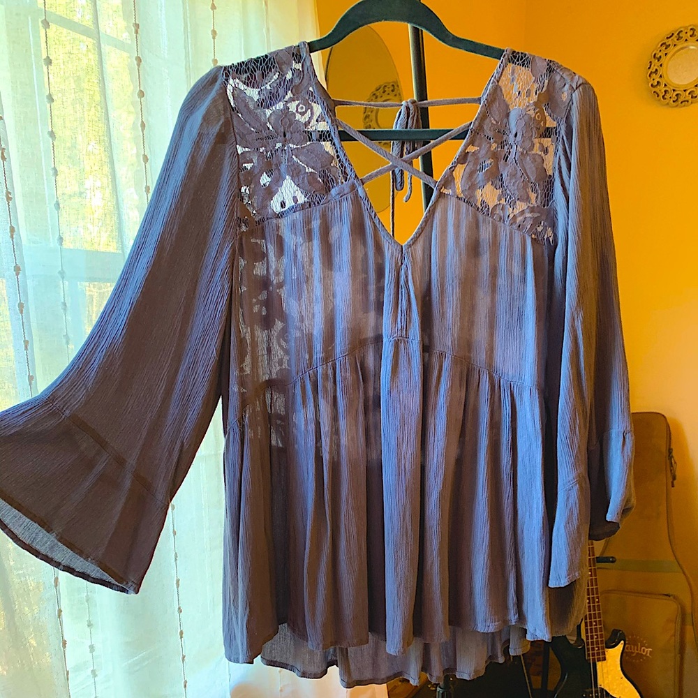 American Eagle lace back bell sleeve top